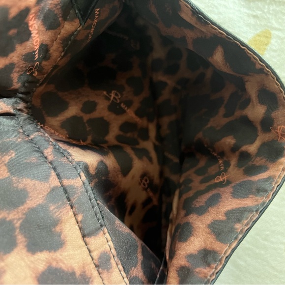 Leather Purse - Picture 8 of 8